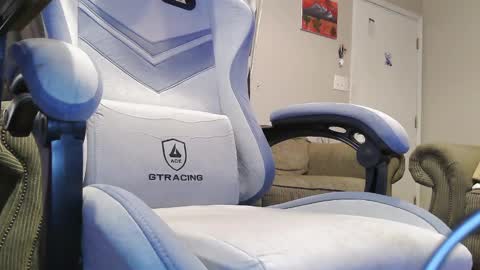 Snapshot of purpledragon7711 chatting on 4, 11, 2025 purpledragon7711 online show from 4, 11, 2025