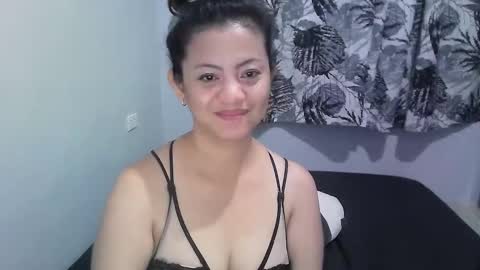 Snapshot of purpledust06 chatting on 30, 11, 2025 Athena online show from 30, 11, 2025