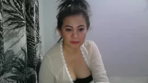 Snapshot of purpledust06 chatting on 15, 5, 2026 Athena online show from 15, 5, 2026