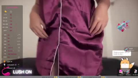 Snapshot of purplelexi27 chatting on 28, 11, 2025 Alexis online show from 28, 11, 2025