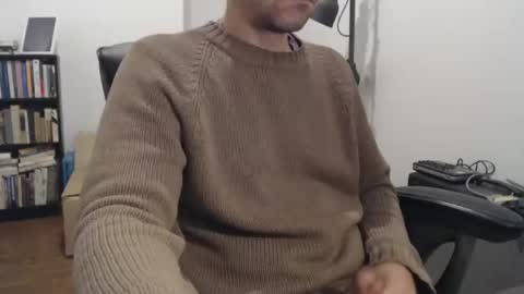 Snapshot of purplemountains chatting on 4, 12, 2024 Purple Mountains online show from 4, 12, 2024