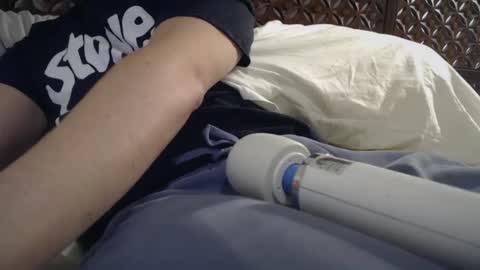 Snapshot of purplemountains chatting on 9, 3, 2025 Purple Mountains online show from 9, 3, 2025