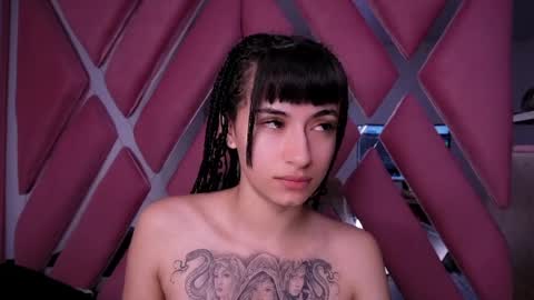 Alynn online show from 14, 4, 2026