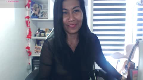 Snapshot of pussycash chatting on 18, 12, 2024 POCCA online show from 18, 12, 2024