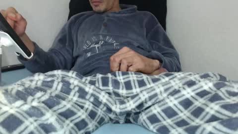 Snapshot of pussyhunterpt chatting on 6, 3, 2025 Ruck Fules online show from 6, 3, 2025