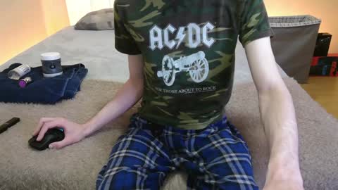 pussylover2182 online show from 24, 12, 2024