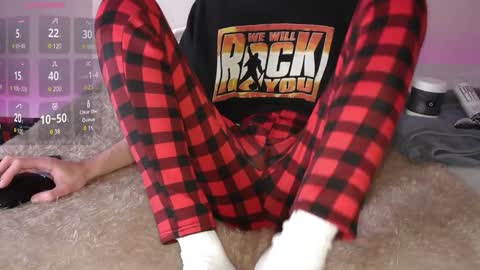 pussylover2182 online show from 3, 1, 2025