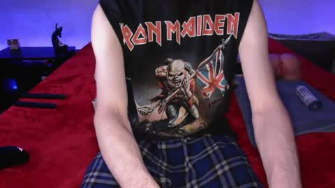 pussylover2182 online show from 9, 3, 2025