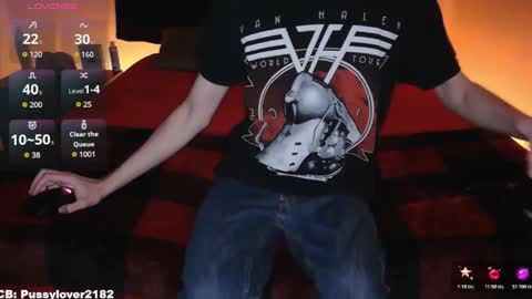 Snapshot of pussylover2182 chatting on 16, 11, 2025 pussylover2182 online show from 16, 11, 2025