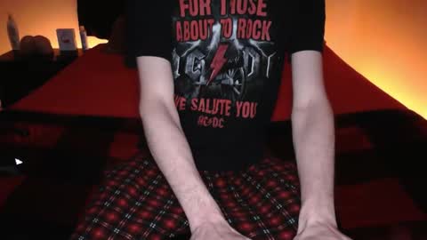 Snapshot of pussylover2182 chatting on 19, 12, 2025 pussylover2182 online show from 19, 12, 2025