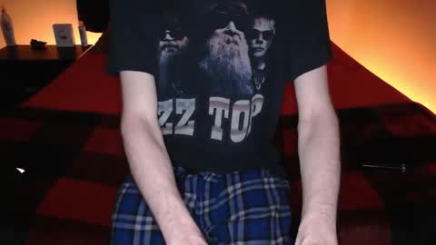 Snapshot of pussylover2182 chatting on 3, 2, 2026 pussylover2182 online show from 3, 2, 2026