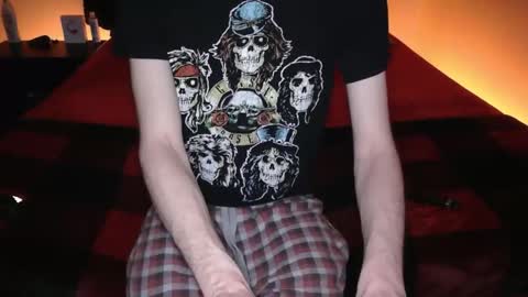 Snapshot of pussylover2182 chatting on 1, 3, 2026 pussylover2182 online show from 1, 3, 2026