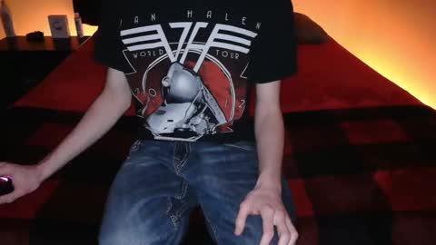 Snapshot of pussylover2182 chatting on 4, 3, 2026 pussylover2182 online show from 4, 3, 2026