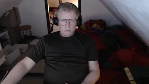 pussylovercb online show from 27, 4, 2026