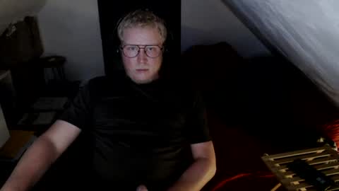 Snapshot of pussylovercb chatting on 30, 6, 2026 pussylovercb online show from 30, 6, 2026