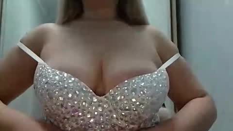 Alice online show from 29, 3, 2026