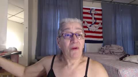 Snapshot of putiputi4u chatting on 10, 1, 2026 putiputi4u online show from 10, 1, 2026