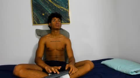 Snapshot of pyke_cum chatting on 28, 2, 2025 pyke_cum online show from 28, 2, 2025