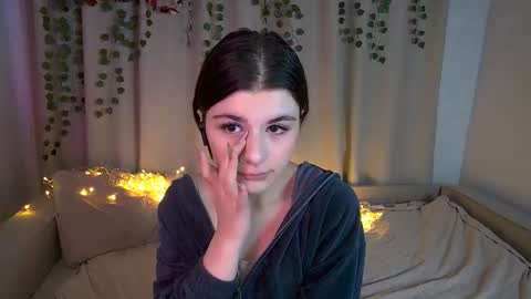 Ava online show from 19, 9, 2025