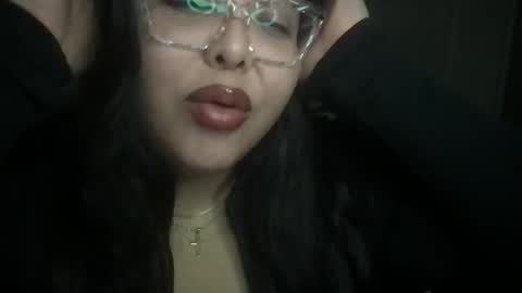 Snapshot of pytbbw chatting on 12, 1, 2025 Prettypink Tinyhole online show from 12, 1, 2025