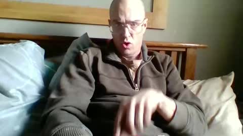 Snapshot of q2phq2ph chatting on 5, 4, 2026 q2phq2ph online show from 5, 4, 2026