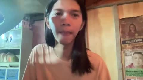 Snapshot of qn_jeshelle chatting on 16, 7, 2026 SimplePetite Astrid28 online show from 16, 7, 2026