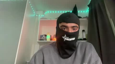 Snapshot of qosmo123 chatting on 19, 3, 2026 qosmo123 online show from 19, 3, 2026