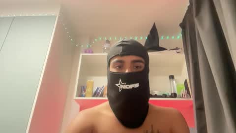 Snapshot of qosmo123 chatting on 29, 3, 2026 qosmo123 online show from 29, 3, 2026