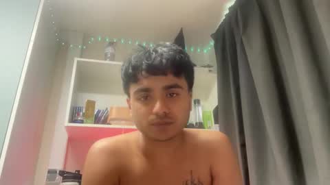 Snapshot of qosmo123 chatting on 2, 4, 2026 qosmo123 online show from 2, 4, 2026