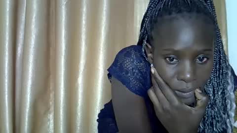 Snapshot of queeen_sly chatting on 6, 1, 2026 queeen online show from 6, 1, 2026