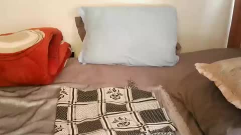 Snapshot of queen1_sasha chatting on 28, 11, 2025 queen1_sasha online show from 28, 11, 2025