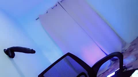 Snapshot of queen__anastasia chatting on 19, 2, 2025 queen__anastasia online show from 19, 2, 2025