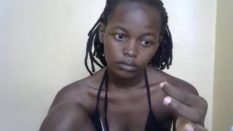 queen_banice online show from 16, 12, 2025