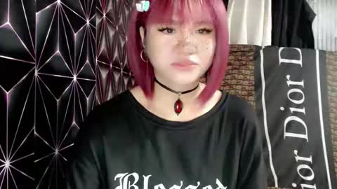 Snapshot of queen_elicktra chatting on 26, 4, 2026 JOY online show from 26, 4, 2026