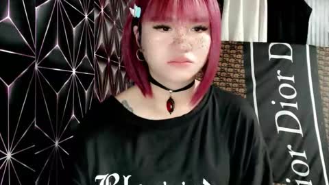 Snapshot of queen_elicktra chatting on 29, 4, 2026 JOY online show from 29, 4, 2026