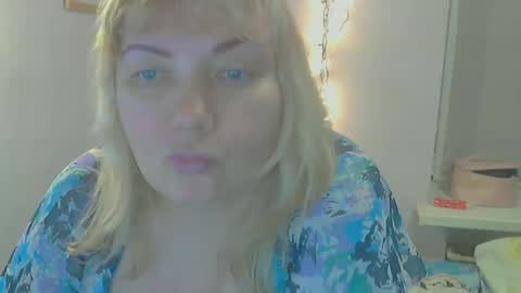 queen_jane8 online show from 12, 1, 2025
