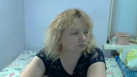 Snapshot of queen_jane8 chatting on 8, 6, 2026 queen_jane8 online show from 8, 6, 2026