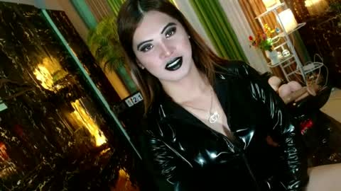 Snapshot of queen_kendalx19 chatting on 21, 6, 2026 Kendal online here from 6am-3pm philippine time online show from 21, 6, 2026
