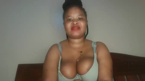 Snapshot of queen_kikih chatting on 17, 5, 2026 Queen kikih online show from 17, 5, 2026