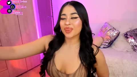 Snapshot of queen_liana chatting on 19, 2, 2025 Liana online show from 19, 2, 2025