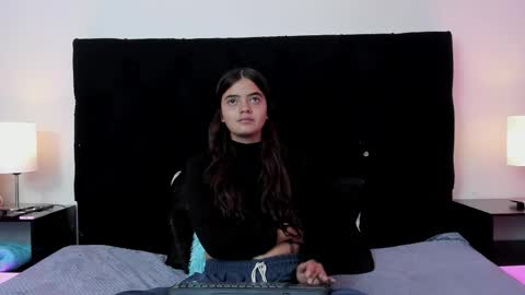 queen_misy online show from 12, 4, 2026