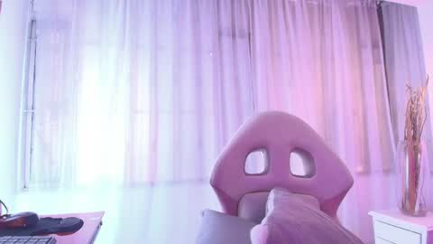 Snapshot of queen_perla_ chatting on 1, 6, 2026 online show from 1, 6, 2026