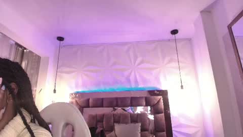 Snapshot of queen_perla_ chatting on 11, 6, 2026 online show from 11, 6, 2026