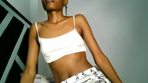 Snapshot of queen_sashavixen chatting on 24, 6, 2026 queen_sashavixen online show from 24, 6, 2026