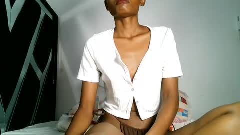 Snapshot of queen_sashavixen chatting on 27, 6, 2026 queen_sashavixen online show from 27, 6, 2026