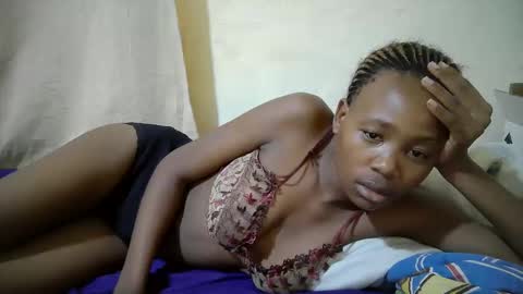 queen_slender online show from 29, 4, 2026