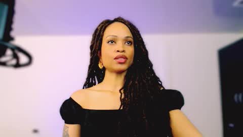 Sweet Goddess online show from 19, 9, 2025