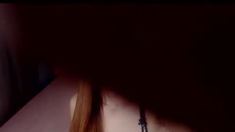 queenemeraldts online show from 26, 11, 2025