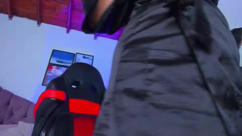 Queen online show from 3, 3, 2025