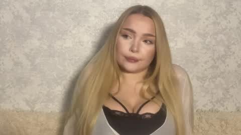 queenkat33 online show from 8, 6, 2026
